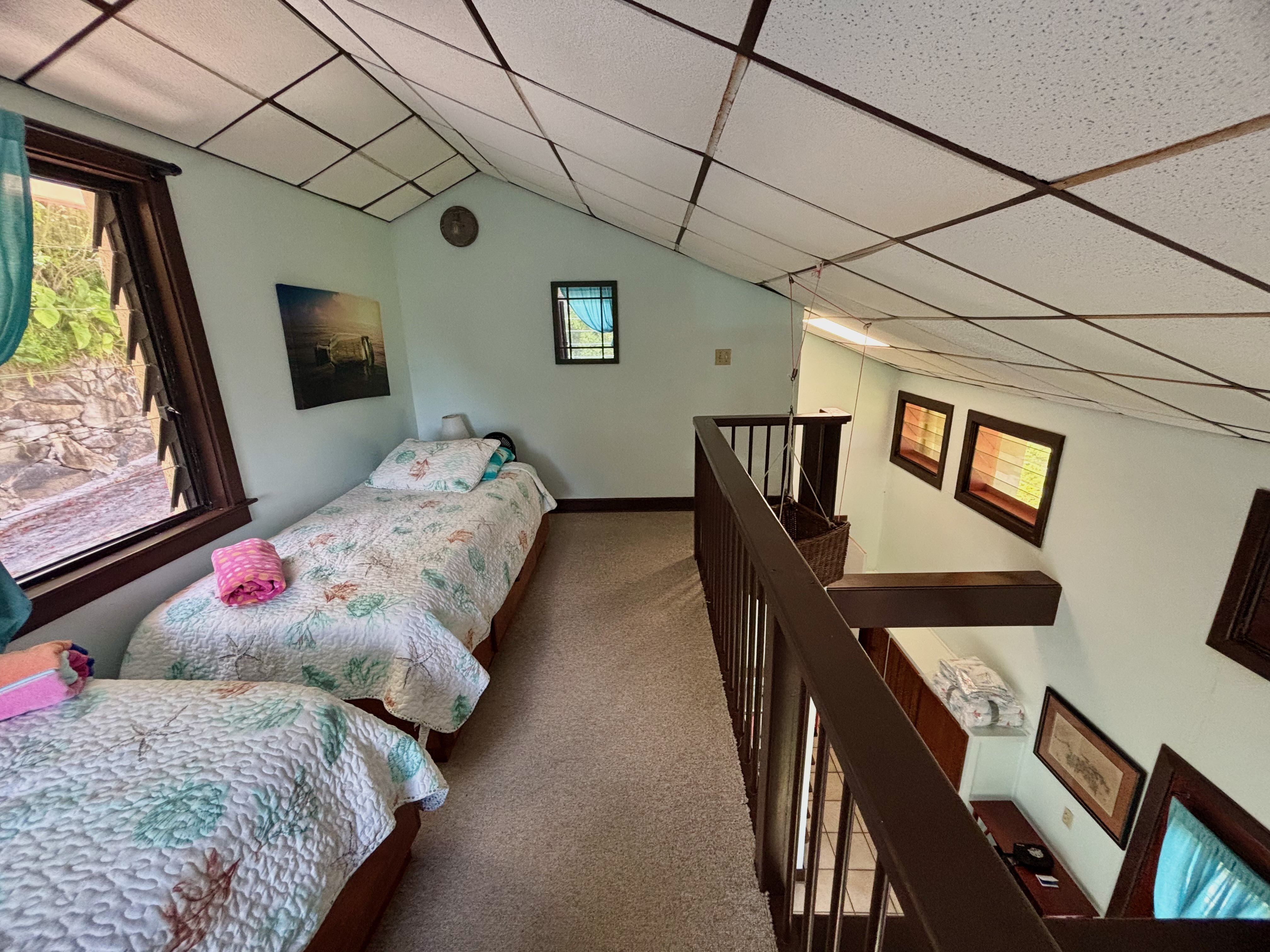  image here  publ2image5 Satinwood loft2.jpg